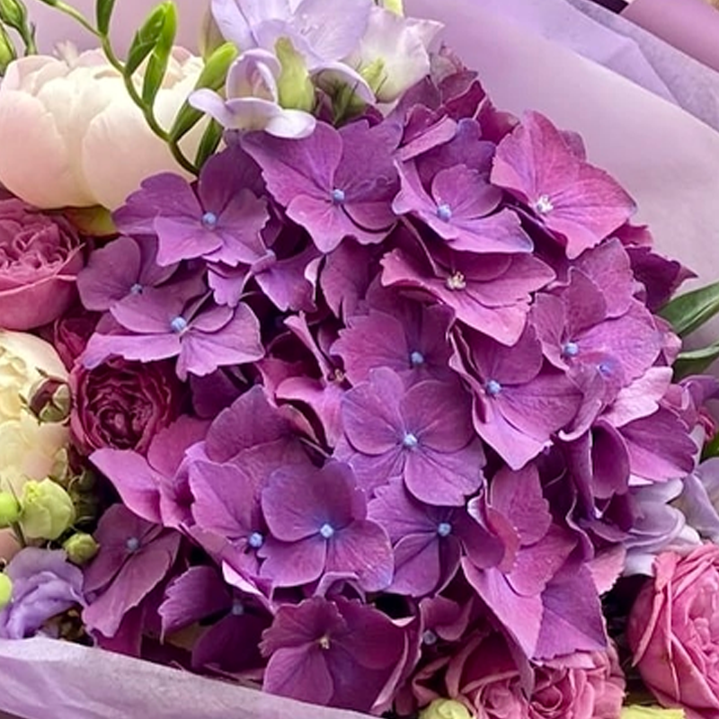 Букет Любовь и голуби